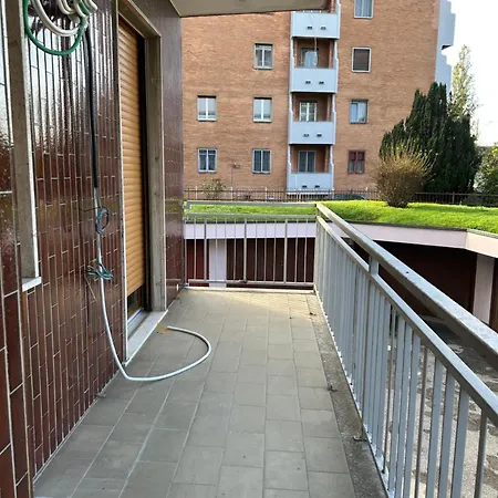 Milan San Raphael 140 Mq Segrate