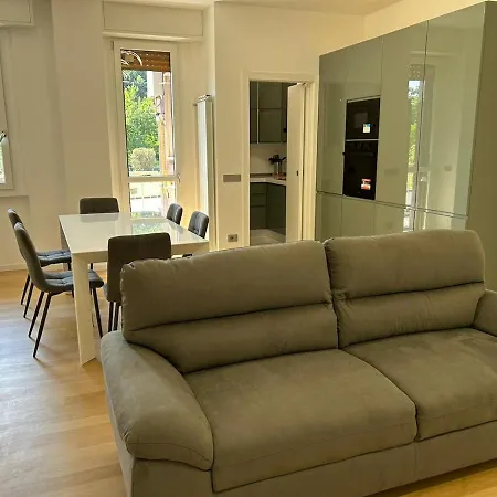 Milan San Raphael 140 Mq Apartment