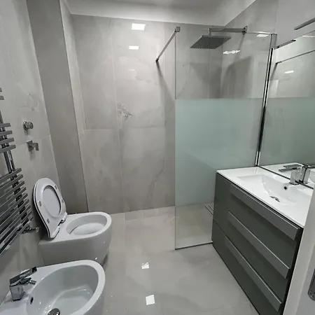 Milan San Raphael 140 Mq Apartment